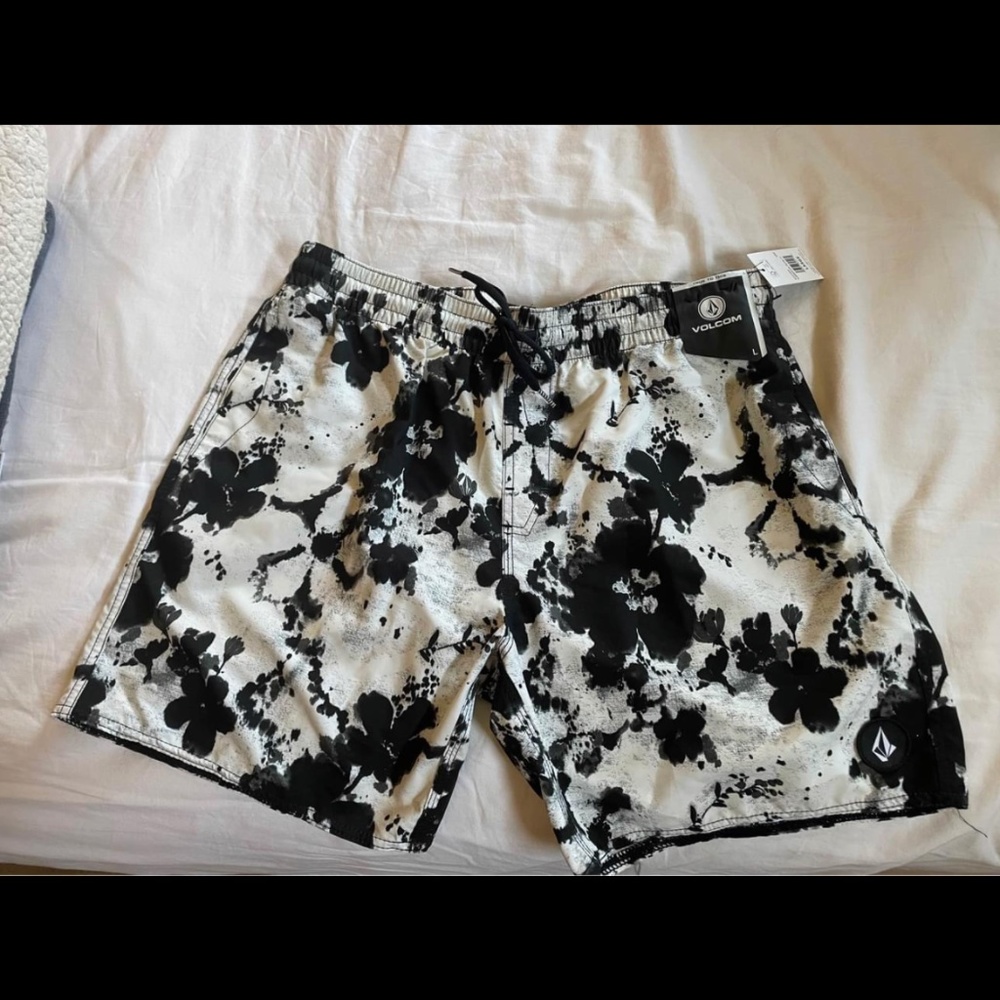 Volcom Submerger Shorts